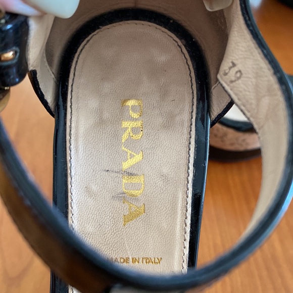 Prada - Black Patent Leather Cork Platform Heel (EU 39 / US 8.5) - Picture 7 of 13